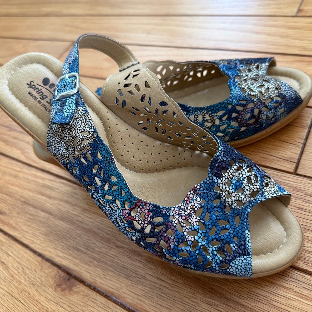 Spring Step Laser Cut Blue Multi Print Leather Slingback Wedge Sandals Size 10 - Picture 4 of 11